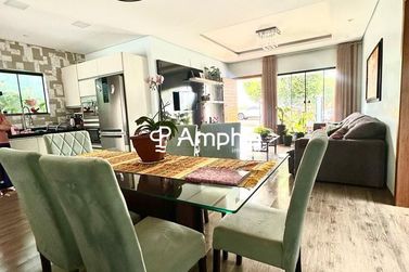 Casa &agrave; venda - 173m&sup2; - Centro