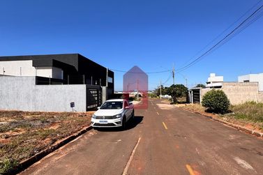 Terreno &agrave; venda - 230m&sup2; - Jardim Trianon