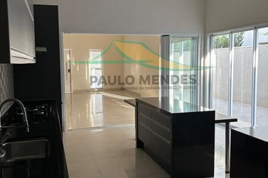 Casa &agrave; venda - 218m&sup2; - CONDOM&Iacute;NIO RESIDENCIAL PORTAL DAS &Aacute;GUAS