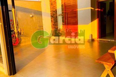 Casa &agrave; venda - 90m&sup2; - Jardim das Cerejeiras
