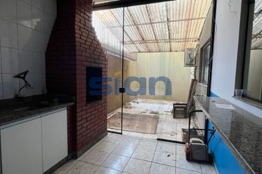 Casa para alugar - 150m&sup2; - Zona Iii