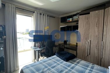 Casa &agrave; venda - 340m&sup2; - 