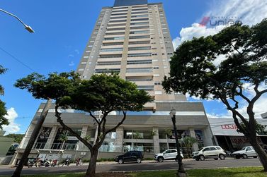 Apartamento para alugar - 180m&sup2; - Zona III
