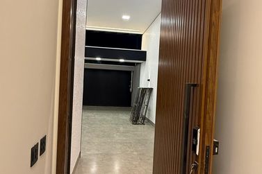 Casa &agrave; venda - 195m&sup2; - Zona II