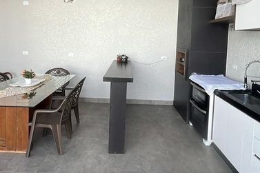 Casa &agrave; venda - 200m&sup2; - Parque Cidade Jardim II