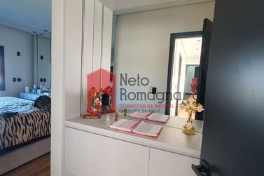 Casa &agrave; venda - 217m&sup2; - PAYSAGE ESSENZA CONDOM&Iacute;NIO