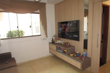 Casa &agrave; venda - 145m&sup2; - JARDIM FLAMBOYANT