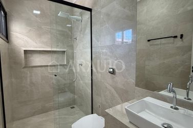 Casa &agrave; venda - 136m&sup2; - Jardim Portugu&ecirc;s