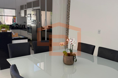 Casa &agrave; venda - 183m&sup2; - Zona III
