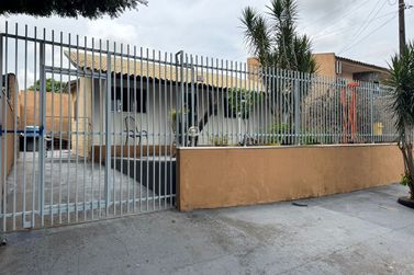 Casa &agrave; venda - 75m&sup2; - Conjunto Residencial Guarani III