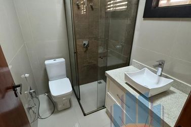 Casa &agrave; venda - 380m&sup2; - Jardim Imigrantes II