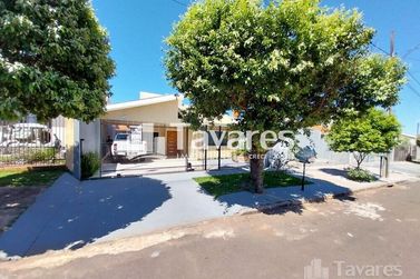 Casa &agrave; venda - 190m&sup2; - Jardim Colibri