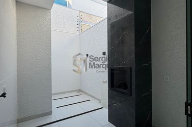 Casa &agrave; venda - 90m&sup2; - Jardim Cima
