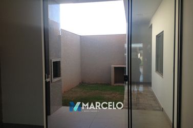 Casa &agrave; venda - 117m&sup2; - Parque Residencial Interlagos II