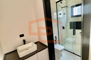 Casa &agrave; venda - 250m&sup2; - Zona VII