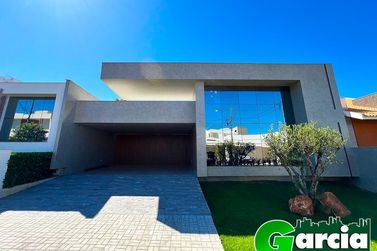 Casa &agrave; venda - 250m&sup2; - Residencial Portal das &Aacute;guas