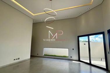 Casa &agrave; venda - 162m&sup2; - Avenida Paran&aacute;