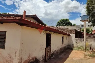 Casa &agrave; venda - Zona VII