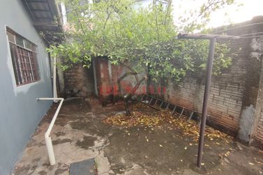 Casa para alugar - ZONA VI