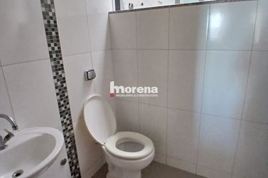 Sal&atilde;o Comercial para alugar - 430m&sup2; - Zona III