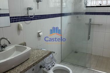 Casa &agrave; venda - 192m&sup2; - Parque San Remo I