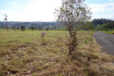 Terreno &agrave; venda - 200m&sup2; - Jardim Belo Horizonte