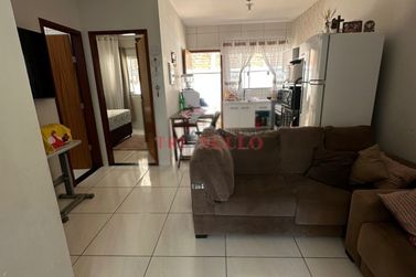 Casa &agrave; venda - 60m&sup2; - JARDIM DAS CEREJEIRAS