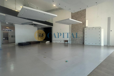 Sal&atilde;o Comercial para alugar - 432m&sup2; - Zona III