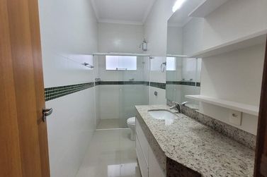Casa &agrave; venda - 347m&sup2; - Zona VII