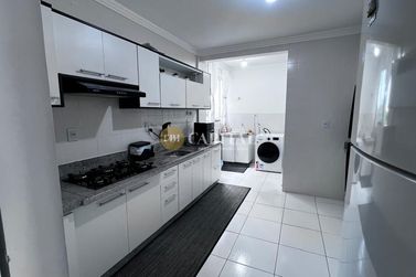 Apartamento &agrave; venda - 101m&sup2; - Zona II
