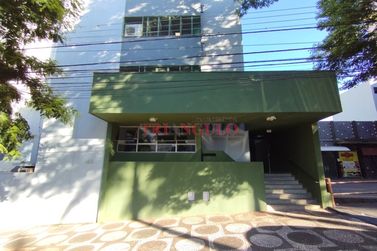 Sala Comercial &agrave; venda - 53m&sup2; - ZONA I