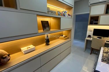 Sobrado &agrave; venda - 181m&sup2; - Jardim Cima