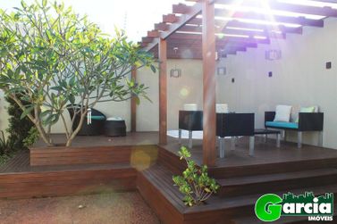 Sobrado &agrave; venda - 300m&sup2; - Jardim Veleiros