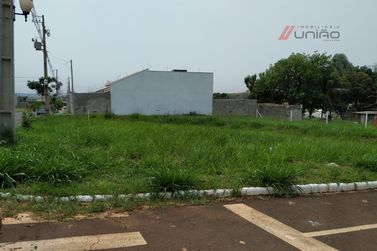 Terreno &agrave; venda - 393m&sup2; - Jardim Colorado