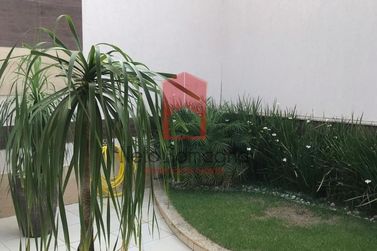 Sobrado &agrave; venda - 276m&sup2; - Zona II