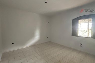 Apartamento para alugar - 220m&sup2; - Zona VII