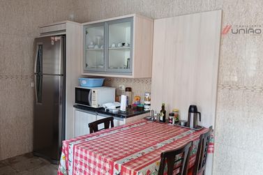 Casa &agrave; venda - Zona VI