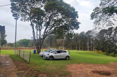 Ch&aacute;cara &agrave; venda - 400m&sup2; - ESTRADA MORADA DO SOL