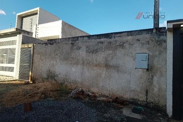 Terreno &agrave; venda - 180m&sup2; - Jardim America