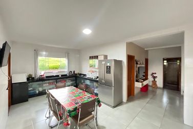 Ch&aacute;cara &agrave; venda - 4m&sup2; - Praca Cristo Redentor