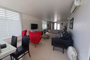 Casa &agrave; venda - 265m&sup2; - Zona III
