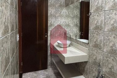 Casa &agrave; venda - 200m&sup2; - Jardim Aratimb&oacute;
