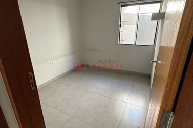 Casa &agrave; venda - 60m&sup2; - JARDIM THEREZA