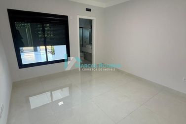 Casa &agrave; venda - 97m&sup2; - Jardim Portugues