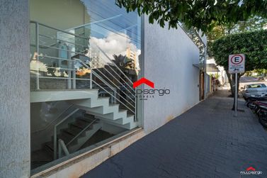 Sala Comercial &agrave; venda - 241m&sup2; - Zona I