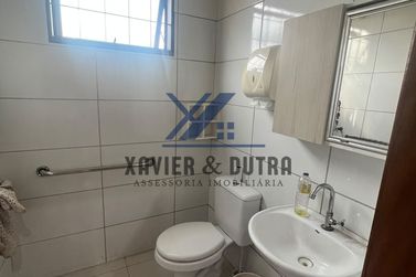 Sal&atilde;o Comercial para alugar - 225m&sup2; - Parque do Lago