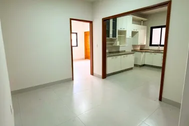 Casa &agrave; venda - 92m&sup2; - Jardim Tamoio