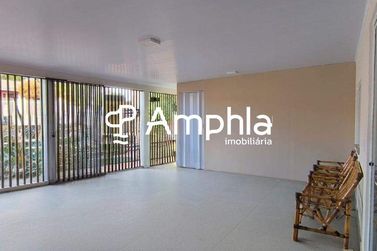 Casa &agrave; venda - 180m&sup2; - Santa Felicidade