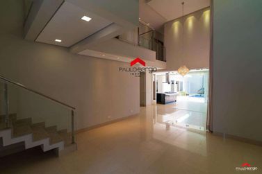 Casa &agrave; venda - 347m&sup2; - Residencial Royal Garden