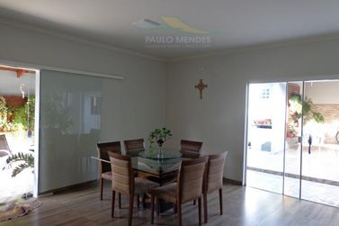 Casa &agrave; venda - 270m&sup2; - Jardim Alto da Boa Vista